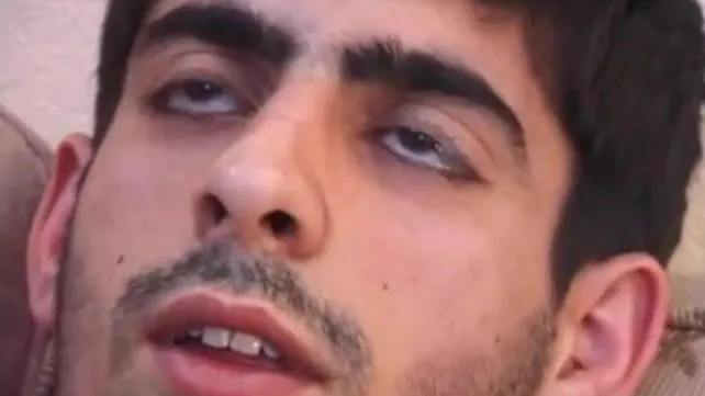 Yuqoridan uy qurilishi porno videolarini tomosha qiling, orqa korinish Yosh osiyolik ayollar peeing