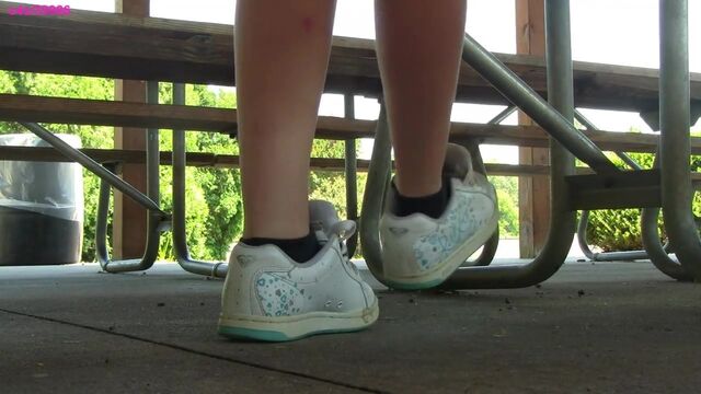 Jessi Roxy skater sneakers shoeplay preview