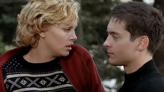 Автобустағы араб секс видеосы Жалаңаштар