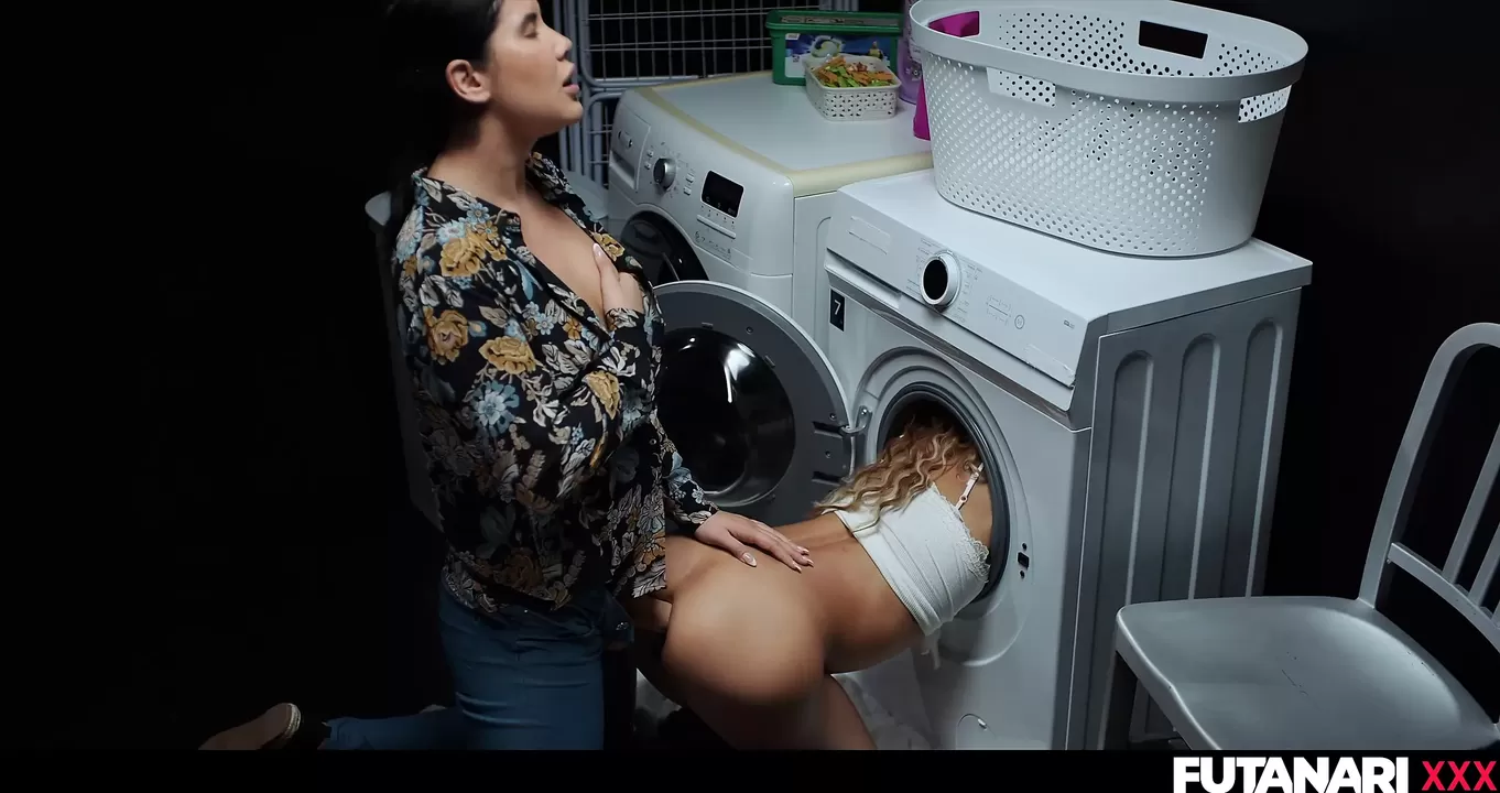 Футунари Real Life Futanari - Compilation - Hot girls with huge Cocks - порно видео