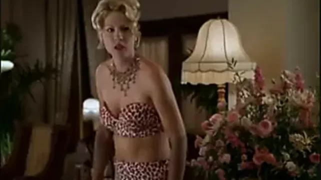 Порнодағы Хайзер Брук