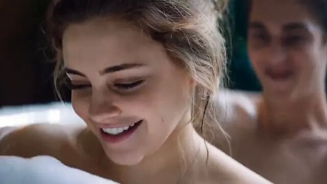 18+ Hollywood movie sex scene.mp4