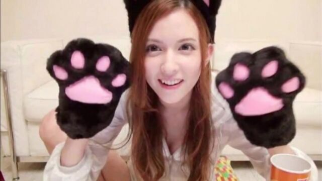 Lora Misaki (Laura Takizawa, Rola Takizawa, Rora Yoshizawa, Rola Misaki)