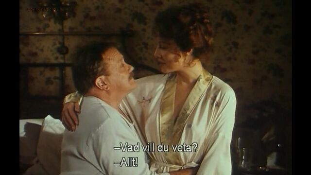 Linda Kozlowski Nude - Zorn (FI-NO-SE 1994)