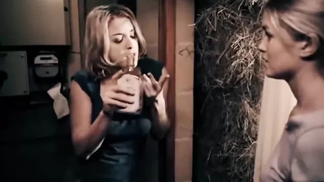 Моншадағы әдемі порно