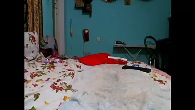 Үнді лесбиянка порно Сахна артындағы порноактерлар