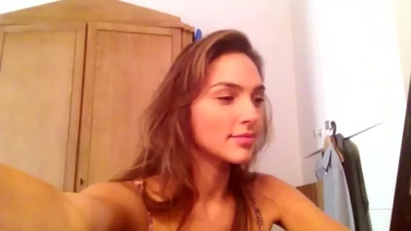 Гал Гадот порно