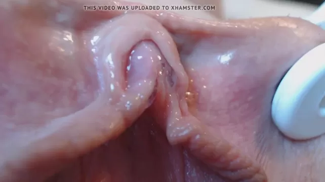 Клиторды ынталандыратын қыздар видеосы